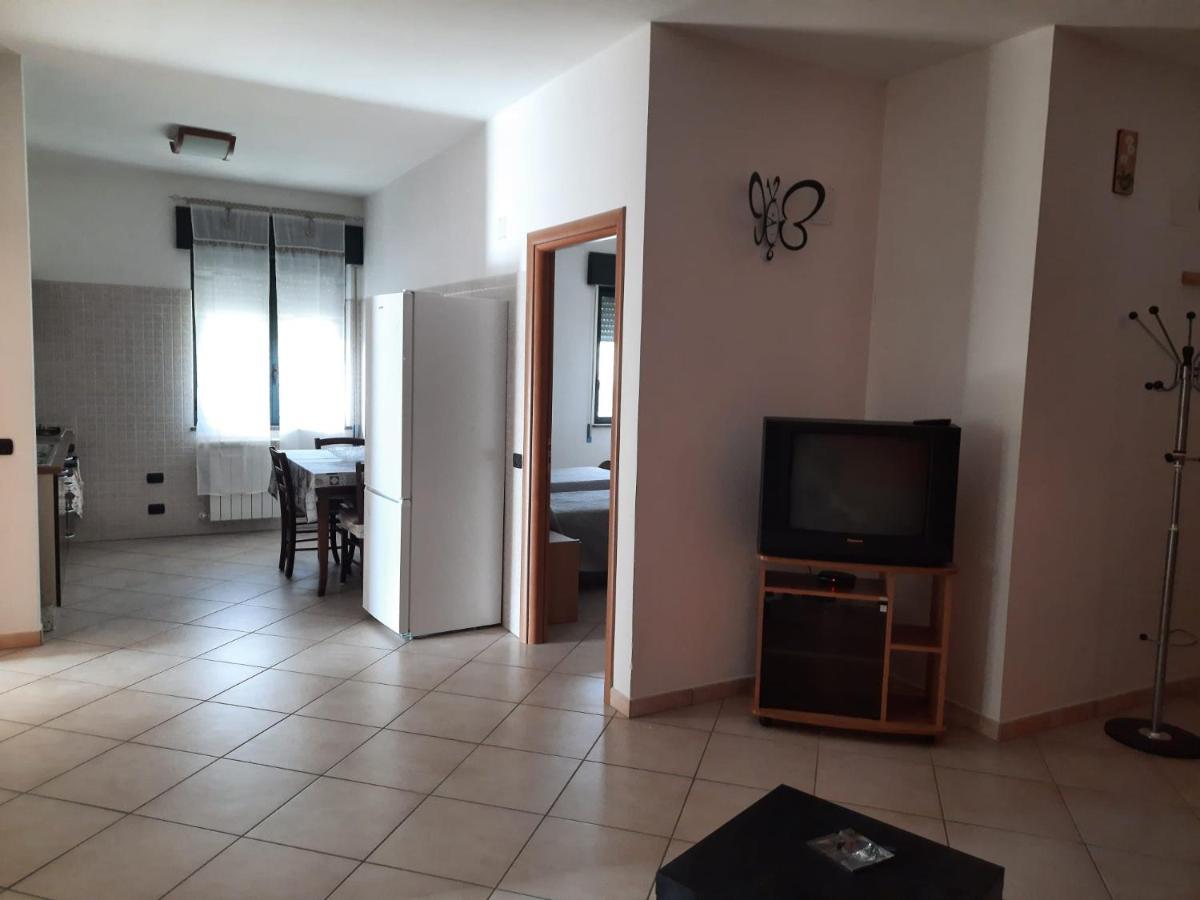 La Rosa Dei Venti Apartments 이볼리 외부 사진